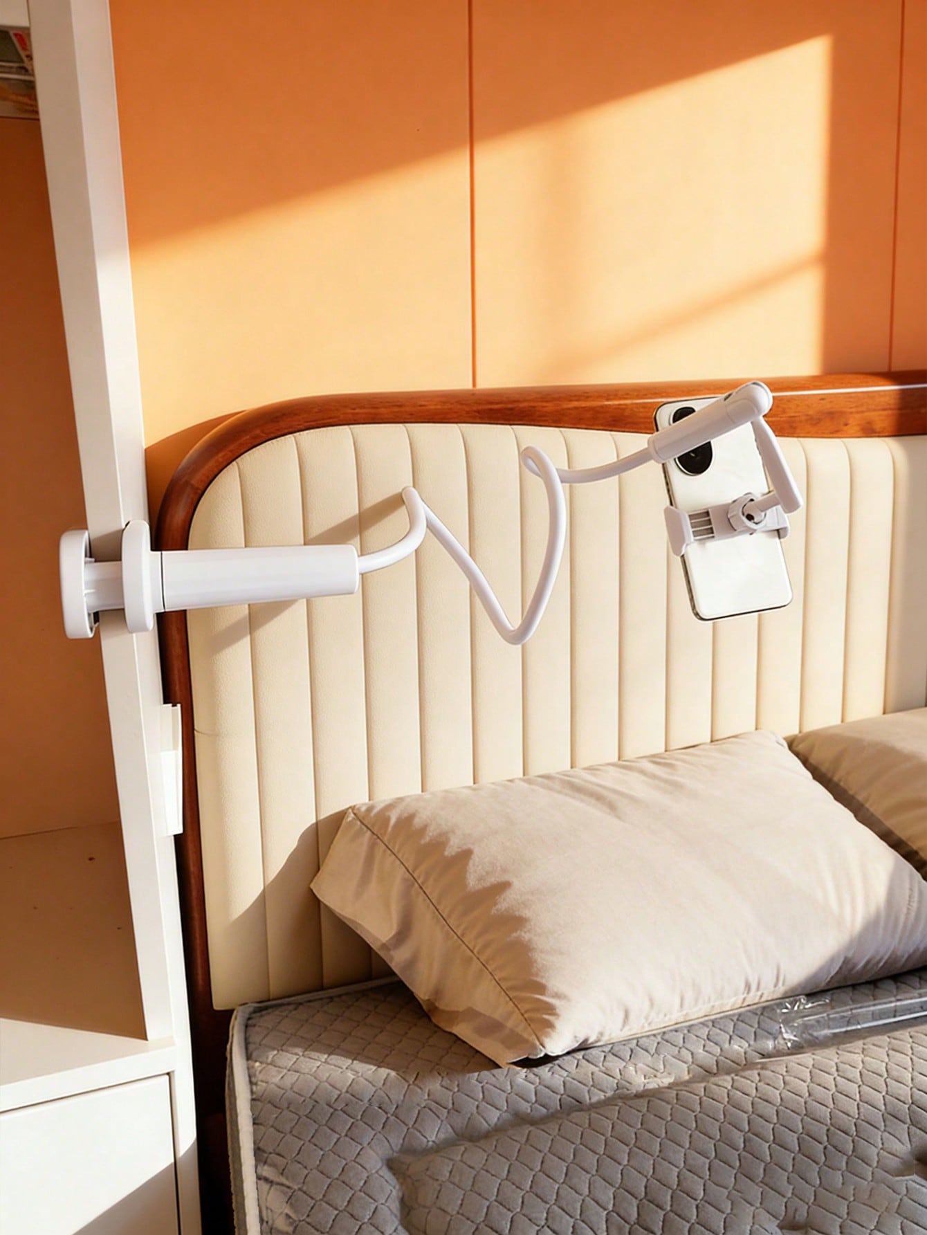 1pc Upgraded 360° Rotating Tab - مراجعة Tablet Holder Accessories وسعره