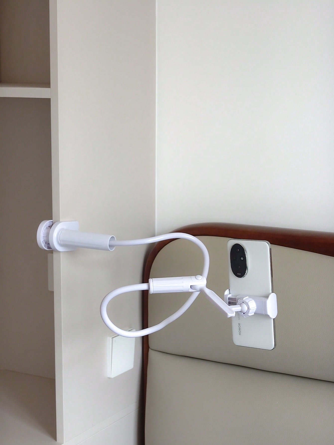 1pc Upgraded 360° Rotating Tab - مراجعة Tablet Holder Accessories وسعره