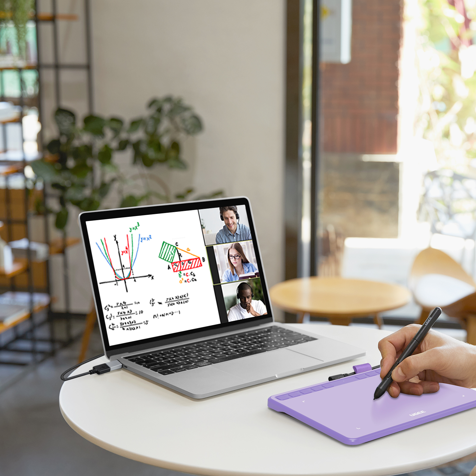 UGEE S640 Graphics Tablet 6.3x - مراجعة Graphic Tablet Accessories وسعره